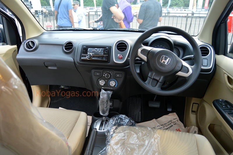 Full Impression Review Honda Mobilio  E CVT PART I 